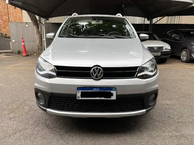 Volkswagen Crossfox 1.6 MI Total Flex 8V 5P 2013
