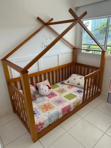 Cama Montessoriana