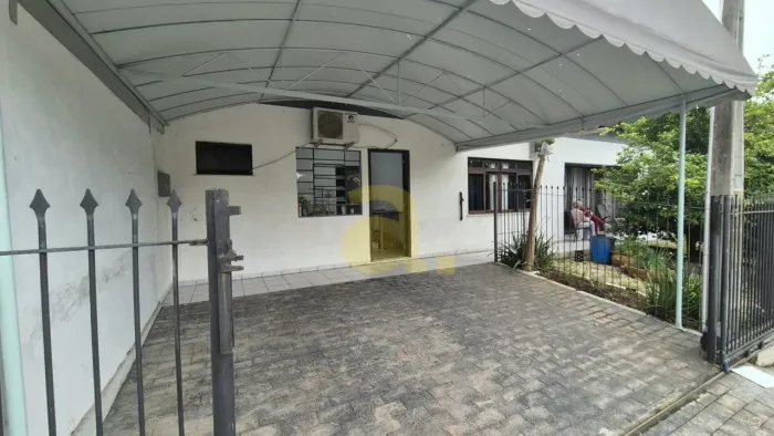 Sala Comercial Ampla com 133 m² para Locação no Bairro Água Verde Blumenau/SC