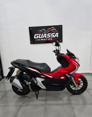 HONDA ADV 150 2023 - IMPECÁVEL