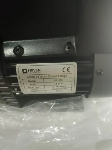 Bomba de Vácuo Friven VP 115D 1,5 CFM - 110V/220V