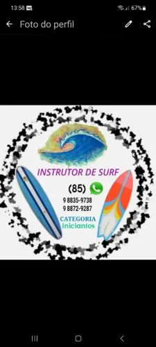 Instrutor de surf certificado 