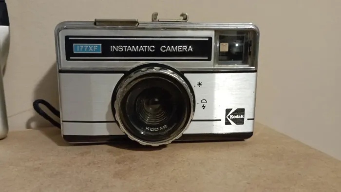 Câmera fotográfica vintage instamatic Kodac