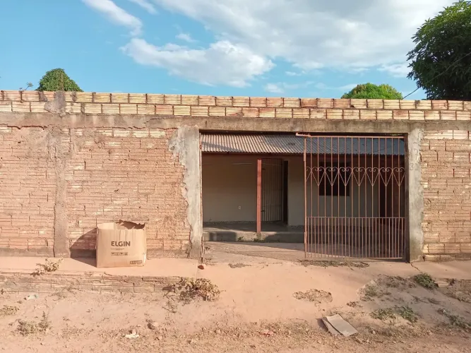 CASA ALUGUEL JADERLANDIA 