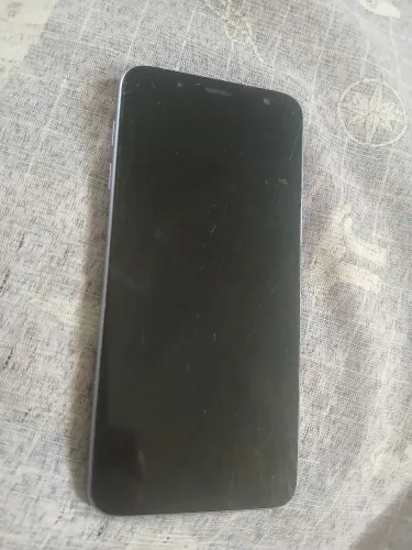 Samsung J6