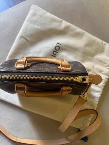 Nano Speedy Louis Vuitton 