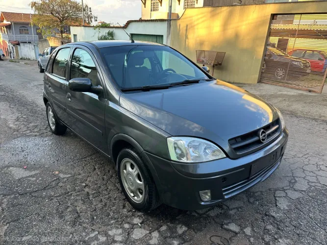 Chevrolet Corsa Hat. Maxx 1.8 MPFI 8V Flexpower 5P 2006