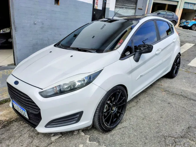 Ford Fiesta SE 1.6 16V Flex 5P 2017