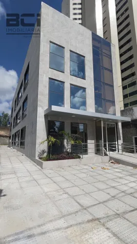 PRÉDIO para alugar 604m² em Casa-Forte/Santana, 3 lâminas, elevador, salão+15.