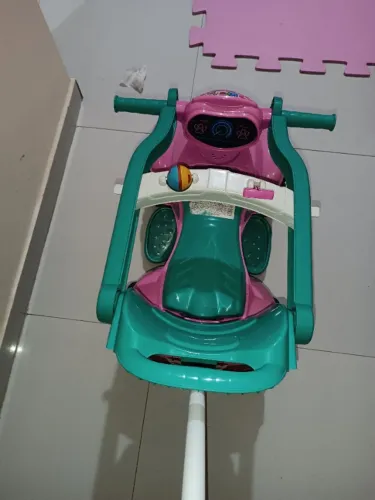 Quadriciclo infantil 