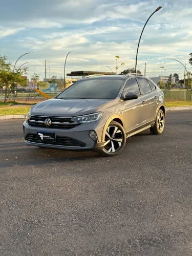 Volkswagen Nivus Highline 1.0 200 TSI Flex AUT 2021