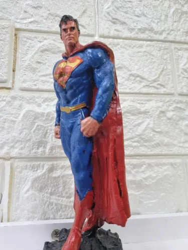 Boneco Resina Super Homem Colecionador 20cm