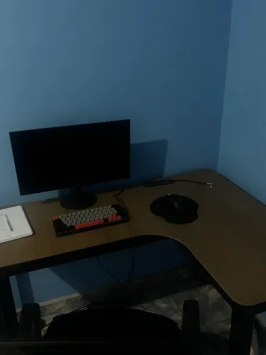 Mesa e cadeira escritório