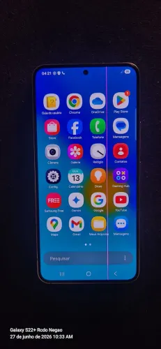 Vendo samsung s225g de 256gb novinho com 2 capinhas película e essa linha na tela