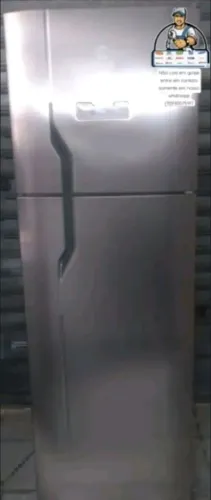 Geladeira Electrolux frost free inox 