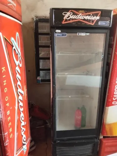 Freezer e cervejeira se levar todos tem um preço melhor 