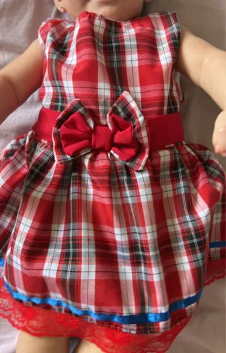 Vestido bebê quadriculado 