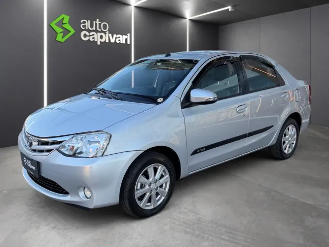Toyota Etios XLS Sedan 1.5 Flex 16V 4P Mec. 2017