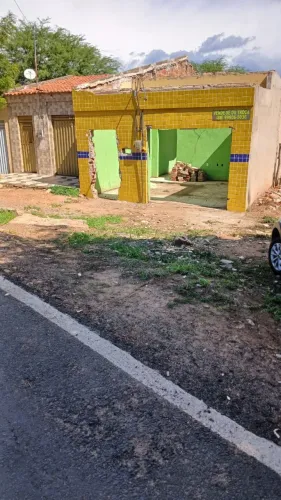 Vendo terreno no bairro São Francisco em brejo santo terreno documentado