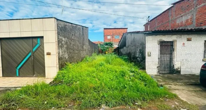 TERRENO À VENDA - VILA SÃO LUÍS, PRÓXIMO AO CAMPO DO CANARINHO.