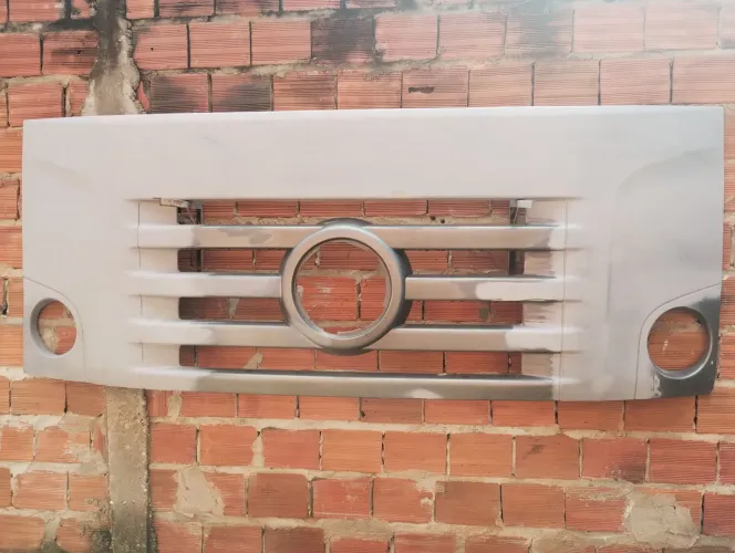 Grade capô Volkswagen constellation 13 180 e 15 180 e 17 250 e 24 250