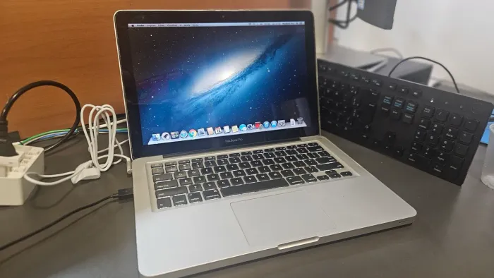 MacBook Pro 13" 2012 (A1278) - Liga e Funciona, Tela e Bateria OK - Defeito Intermitente