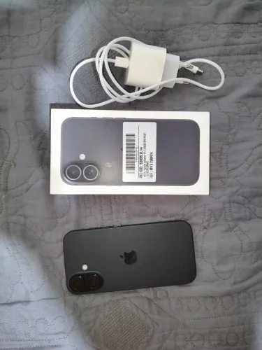 iPhone 16