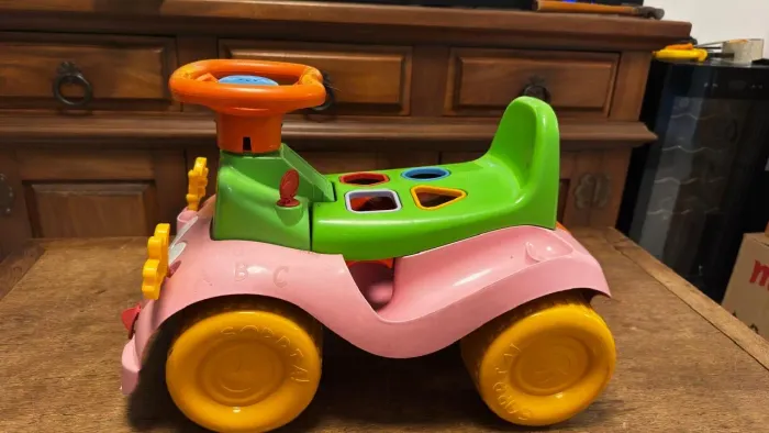 Carrinho Infantil com Volante e Atividades Educativas