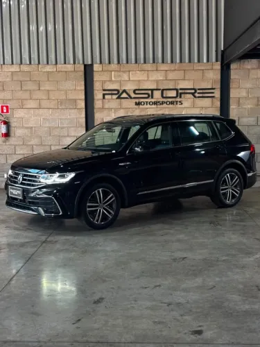 Volkswagen Tiguan Allspac R-line 300 TSI 2.0 2024