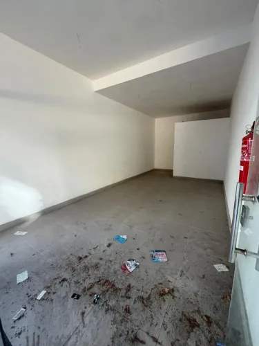 Imóvel para aluguel possui 35 metros quadrados em Jardim da Penha - Vitória - ES