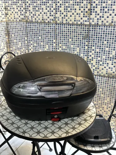Baú givi fumê 45lts até 6x s/ juros