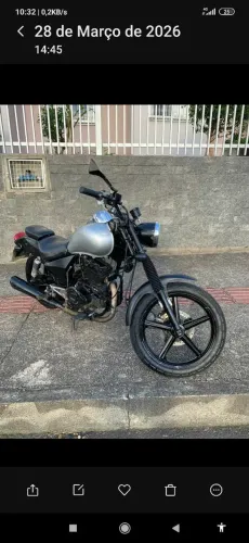 Dafra Kansas 150 - Estilo Motoqueiro Fantasma, linda. Doc. em dia.