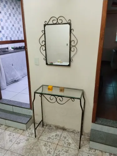 Aparador de ferro