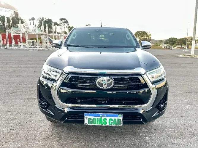 Toyota Hilux CD SRX 4X4 2.8 TDI 16V Diesel Aut. 2022