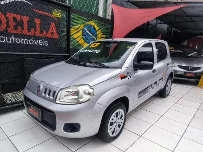 Fiat Uno Vivace/rua 1.0 EVO Fire Flex 8V 5P 2013