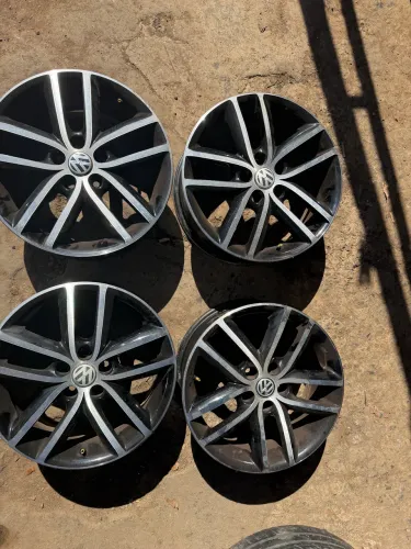 Rodas originais Golf Sport line 