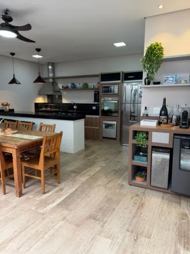 Casa de Condomínio à venda Nova Americana, 3 quartos, 1 suite, 2 salas, 2 banheiros, 2 vag