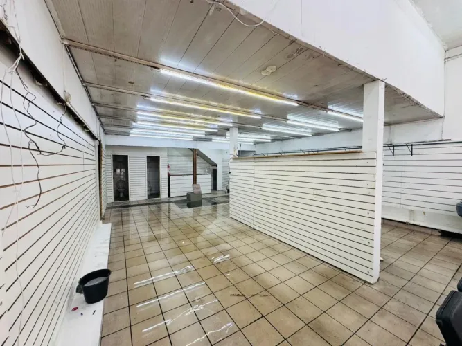 Loja Comercial Ampla com 200m² no Centro de Belo Horizonte