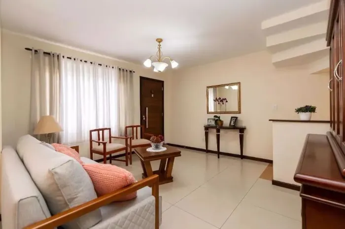 Sobrado com 4 dormitórios à venda, 153 m² por R$ 1.290.000,00 - Pilarzinho - Curitiba/PR
