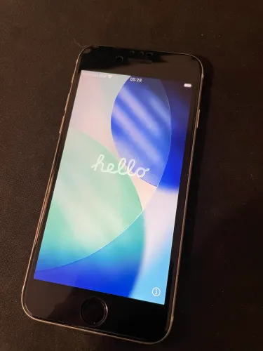 iPhone SE 2022 (3ª geração) 128GB