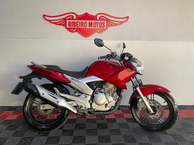 Fazer 250 2012 Entrada R$ 8.000 + promissórias