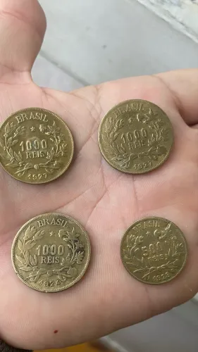 Moedas antigas 1000 e 500 réis - 4 moedas