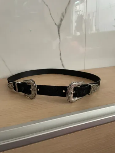 Cinto preto elegante