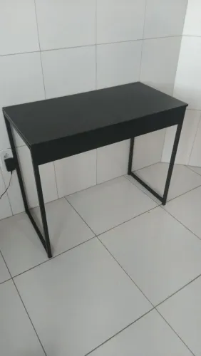 ? Mesa: R$ 160 ? Cadeira: R$ 150