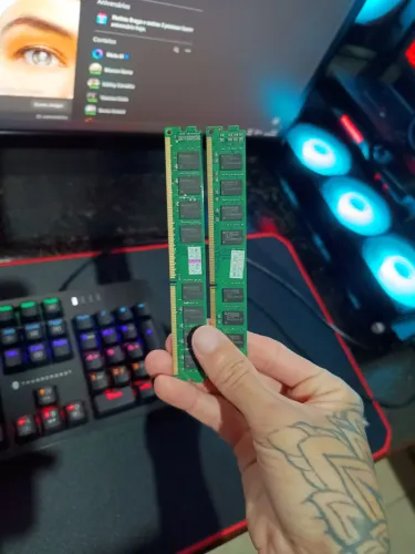 Memória RAM 2x4GB DDR3 (8GB) - PC DE MESA - NOVAS