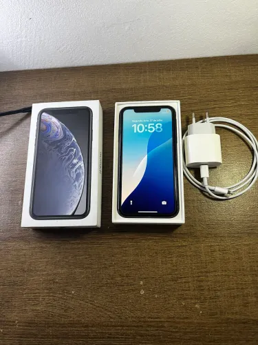 iPhone XR Preto + Caixa e Carregador Original