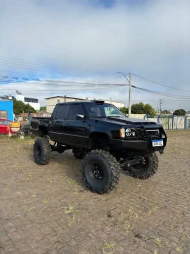 Mitsubishi L200 RI/ Rii/ Riii CD 2.5 TB Int. Diesel 2002