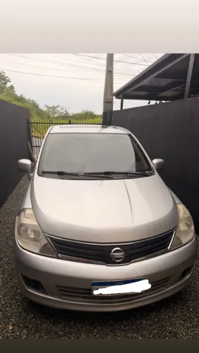Nissan Tiida SL 1.8/1.8 Flex 16V Mec. 2013