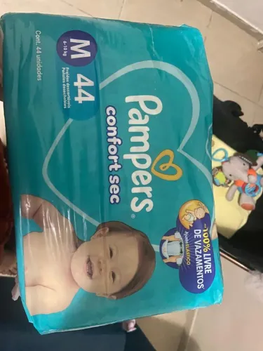 Fralda Pampers M CONFORT SEC