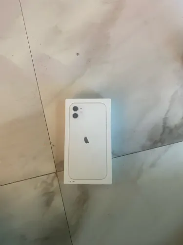     iPhone 11 64GB Completo com Caixa e Nota Fiscal